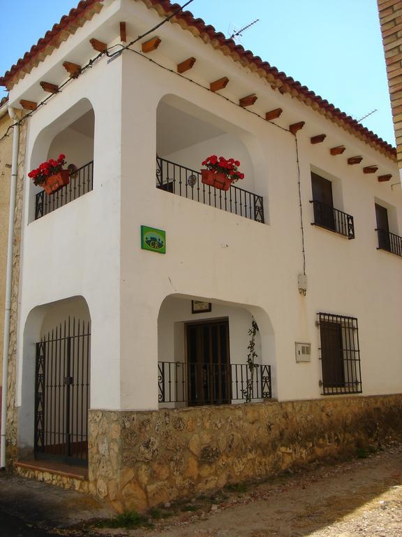 Apartamentos Serrano Ribatajada Εξωτερικό φωτογραφία