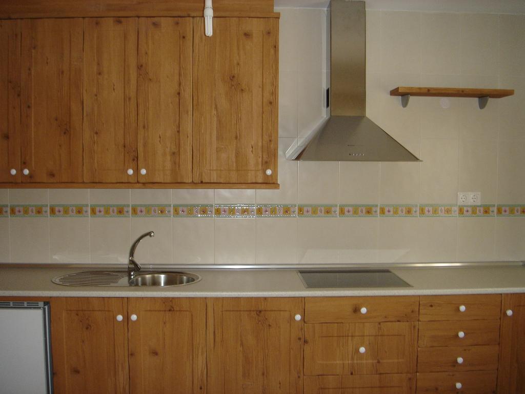 Apartamentos Serrano Ribatajada Εξωτερικό φωτογραφία